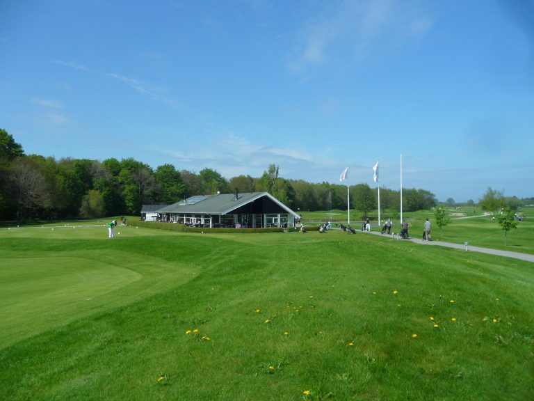 Whitney varm Instruere Frederikshavn Golfklub - Golf Connections | Vi ordner hotel og tee times