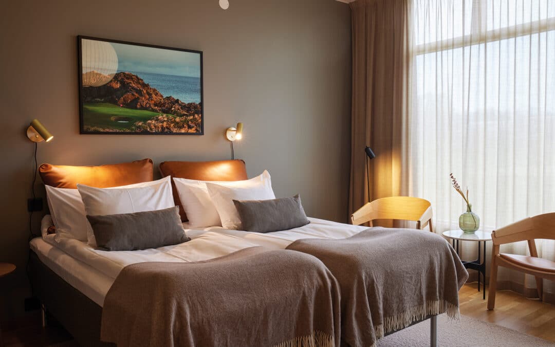 2026: Experience 2 – Hotel